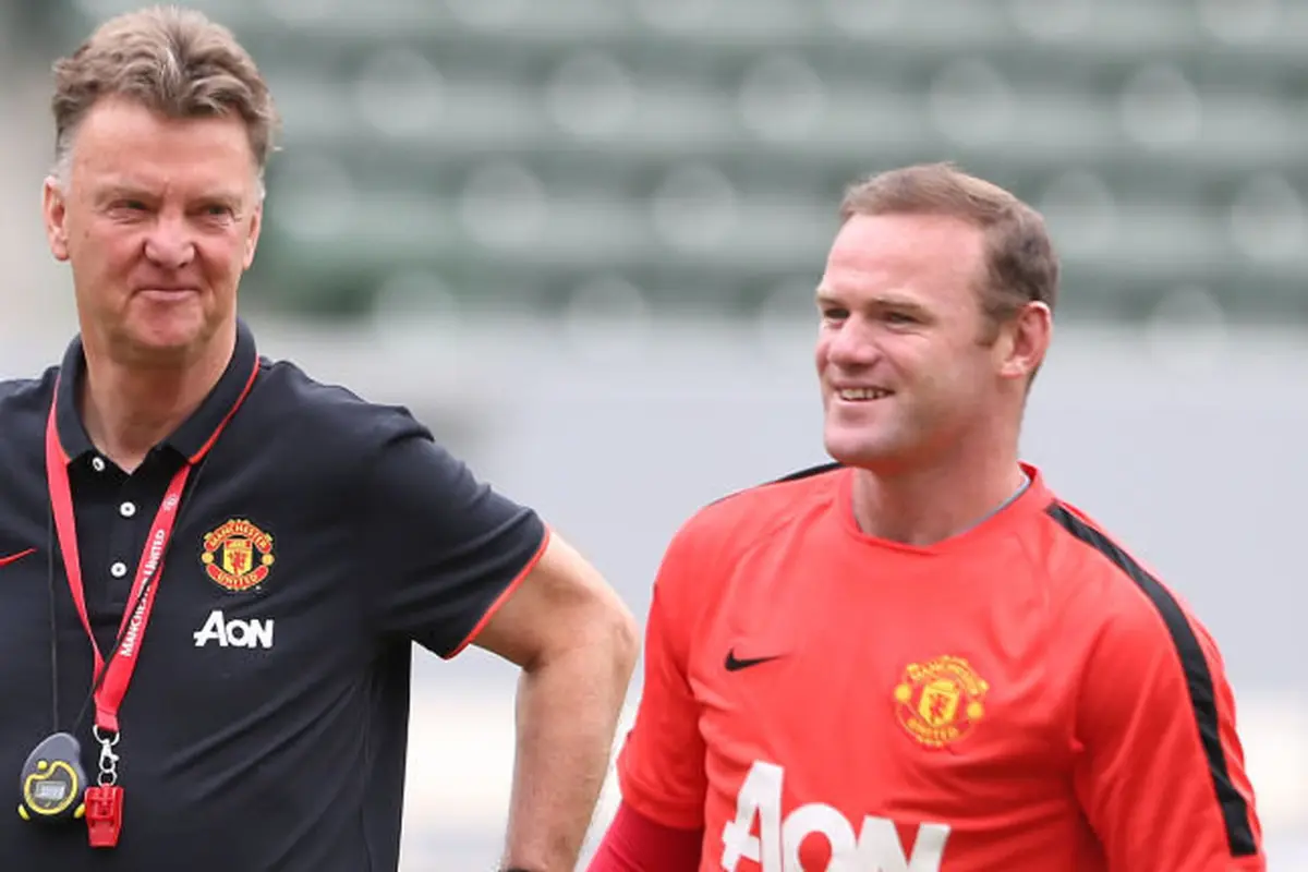 Louis van Gaal dan Wayne Rooney