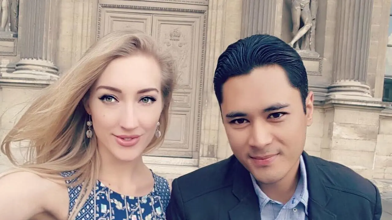 [Bintang] Panji Trihatmodjo dan Varsha Strauss
