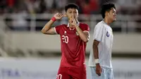 Selebrasi pemain Timnas Indonesia U-23, Hokky Caraka Brilliant setelah mencetak gol ke gawang Chinese Taipei U-23 dalam pertandingan Grup K Kualifikasi Piala Asia U-23 2024 di Stadion Manahan, Solo, Sabtu (9/9/2023). (Bola.com/Arief Bagus)