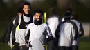 Penyerang Liverpool Mohamed Salah mengikuti sesi latihan jelang leg kedua babak 16 besar Liga Champions di AXA Training Centre, Senin (7/3/2022). Liverpool akan menyambut Inter Milan pada babak 16 besar Liga Champions di Anfield pada Rabu, 9 Februari 2022 dini hari WIB. (Peter Byrne/PA via AP)