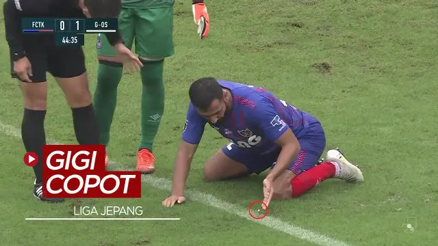 VIDEO: Duh, Pemain Liga Jepang Ini Kehilangan Giginya Saat Duel Udara