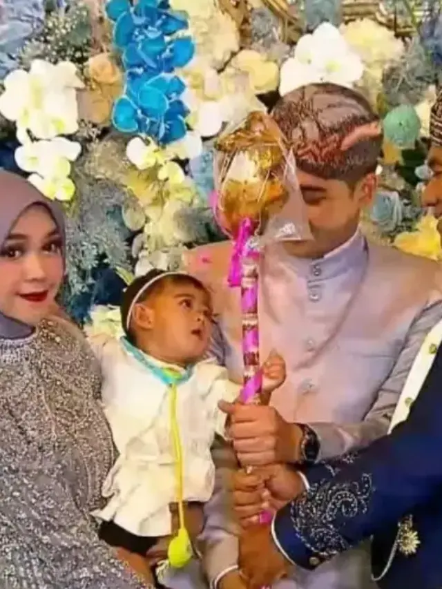 Ria Ricis gelar tedak sinten baby Moana (Instagram/teukuricis.lovely)