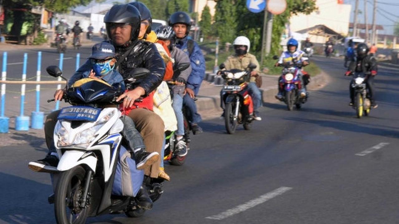Lewat Pantura, pemudik sepeda motor leluasa tarik gas