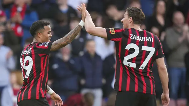 Foto: Kembali Gagal Raih Kemenangan usai Ditahan Imbang Bournemouth dan Peluang ke Eropa Kian Tipis, MU Tak Kunjung Pecat Erik ten Hag