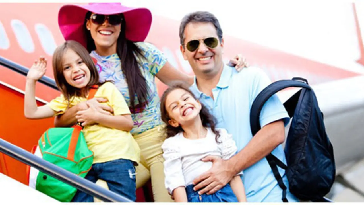(C) shutterstock