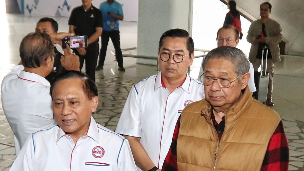 FOTO: Raih Prestasi di Asian Men's Volleyball Championship 2023, Timnas Voli Putra Indonesia Disambut Gembira SBY & Ketua PBVSI