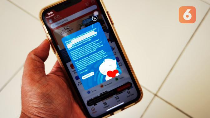 <p>Sejak pengumuman JD.ID tutup, sebagian besar warga Twitter curhat dan membagikan pengalaman mereka berbelanja. Benarkah JD.ID bangkrut? (Liputan6.com/ Yuslianson)</p>