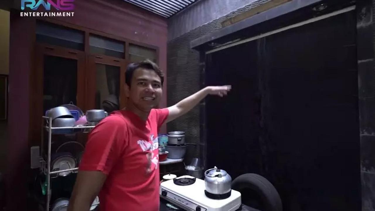 Seluas 1.000 Meter, 5 Potret Dapur Sederhana Rumah Masa Kecil Raffi Ahmad - Perabot Jadul & Masih Pertahankan Keasliannya