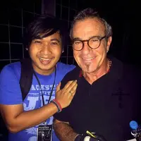 Brian Kresna Putro dan Tico Torres (via twitter.com/AlwaysTicosGirl)
