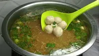 Resep Kuah Bakso 50 Porsi, Rahasia Rasa Gurih Segar untuk Hidangan Keluarga Besar