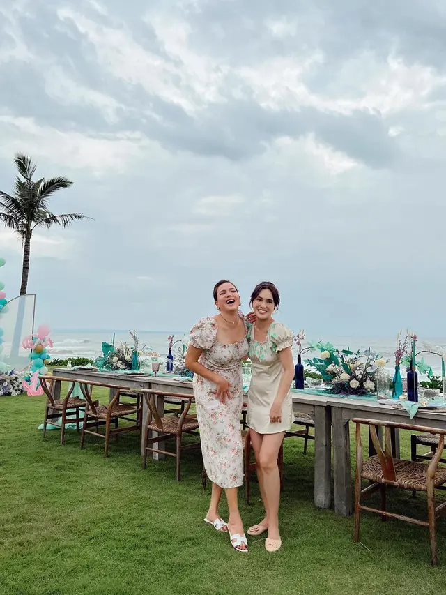 [Fimela] Ultah Anak Shandy Aulia