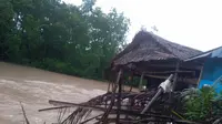 Banjir bandang di Kabupaten Buol terjadi akibat hujan lebat yang mengguyur wilayah itu (Arfandi Ibrahim/Liputan6.com)