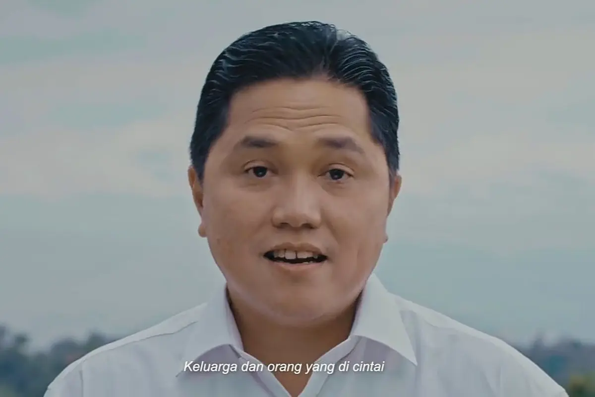 Ada Menteri BUMN Erick Thohir di tengah-tengah video klip penyanyi Denny Caknan yang berjudul SATRU 2.
