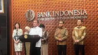 Mensesneg: Presiden Belum Bahas Pengganti Perry Warjiyo