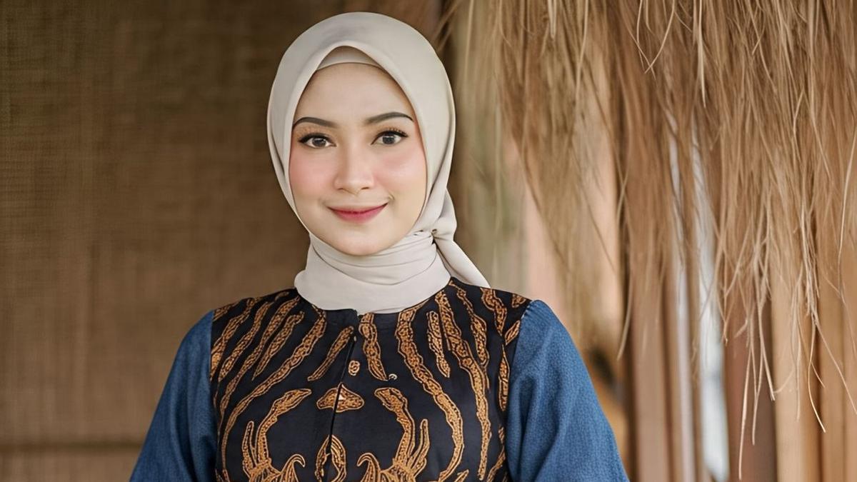 10 Baju Gamis Model Sekarang yang Cocok untuk Tampil Elegan di 2025, Modis dan Stylish