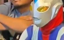Viral Ultraman Datang ke Pengajian Gus Iqdam, Bikin Ngakak Warganet