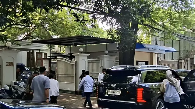 Gubernur DKI Pramono Anung silaturahmi ke rumah Megawati Soekarnoputri
