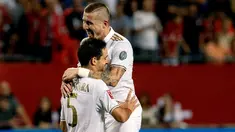 AC Milan mengalahkan Bayern Munchen lewat adu penalti 5-3, setelah sebelumnya imbang 3-3 dalam waktu normal 90 menit dalam International Champions Cup 2016 di Soldier Field, Chicago, Kamis (28/7/2016) pagi WIB. (EPA/John Gress)