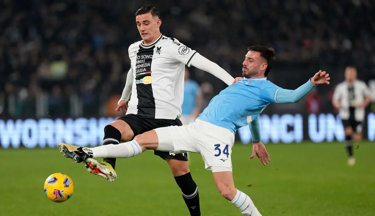 Gol Oier Zarraga di menit ke-51 menjadi penentu kemenangan Udinese atas Lazio. (AP Photo/Andrew Medichini)