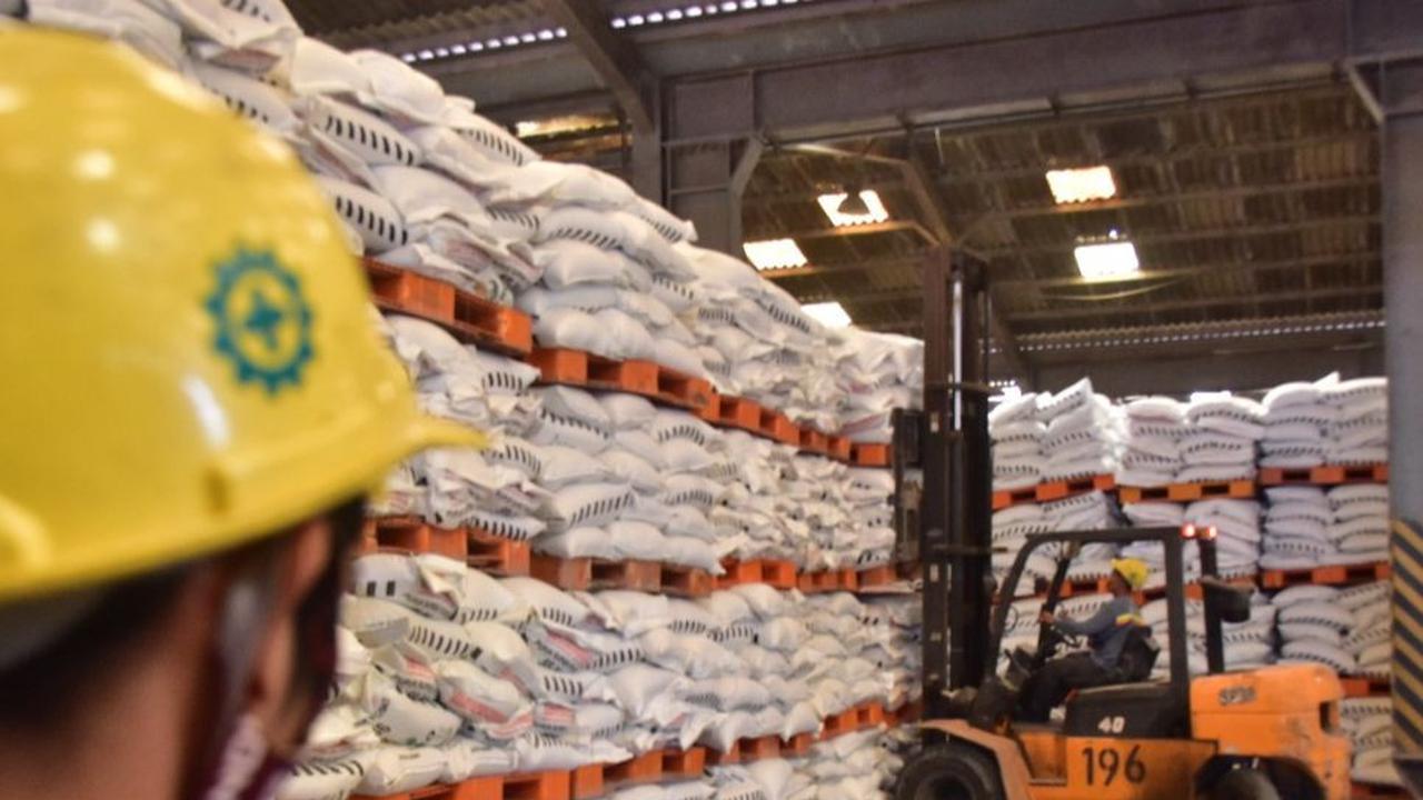 PT Petrokimia Gresik, perusahaan solusi agroindustri dan Anggota Holding PT Pupuk Indonesia (Persero), membukukan kinerja positif saat memasuki hari jadi ke-51 tahun.