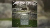 Akhirnya terungkaplah misteri di balik keberadaan makam Donald Trump di Central Park, New York.
