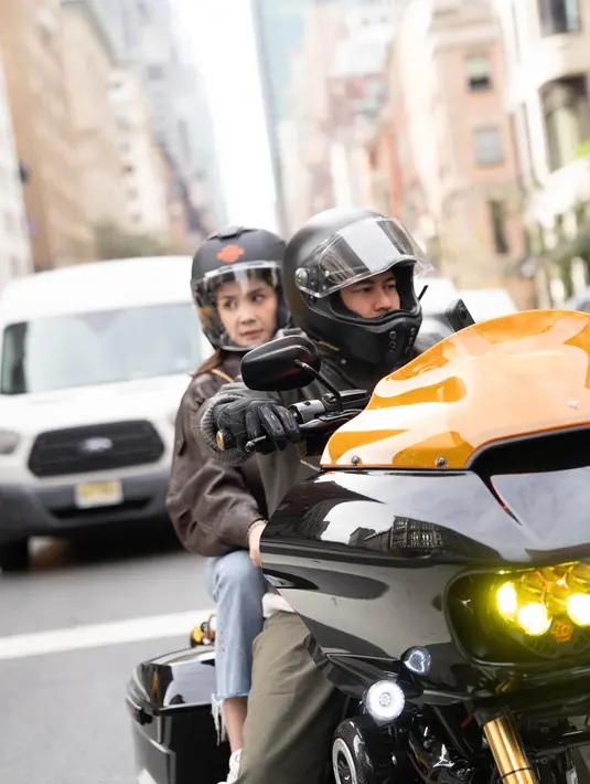 Bukan makan malam romantis, Raffi Ahmad dan Nagita Slavina rayakan momen dengan touring bareng [@raffinagita1717]