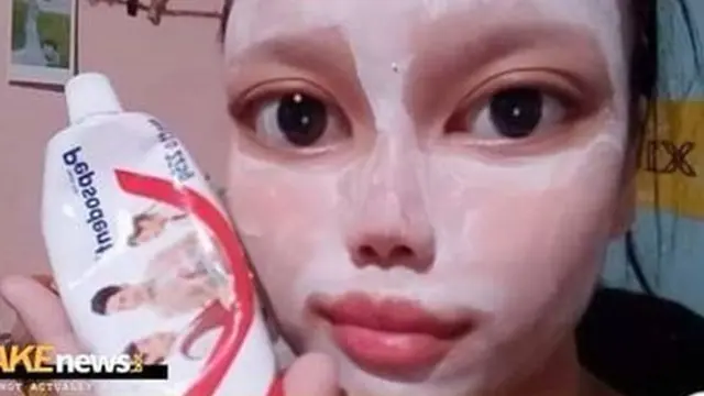 Gagal Glowing, 6 Aksi Orang Pakai Skincare Ini Nyeleneh Banget