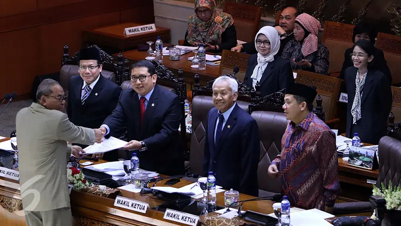 20160202-Pengesahan Anggota Ombudsman-Jakarta-Johan Tallo