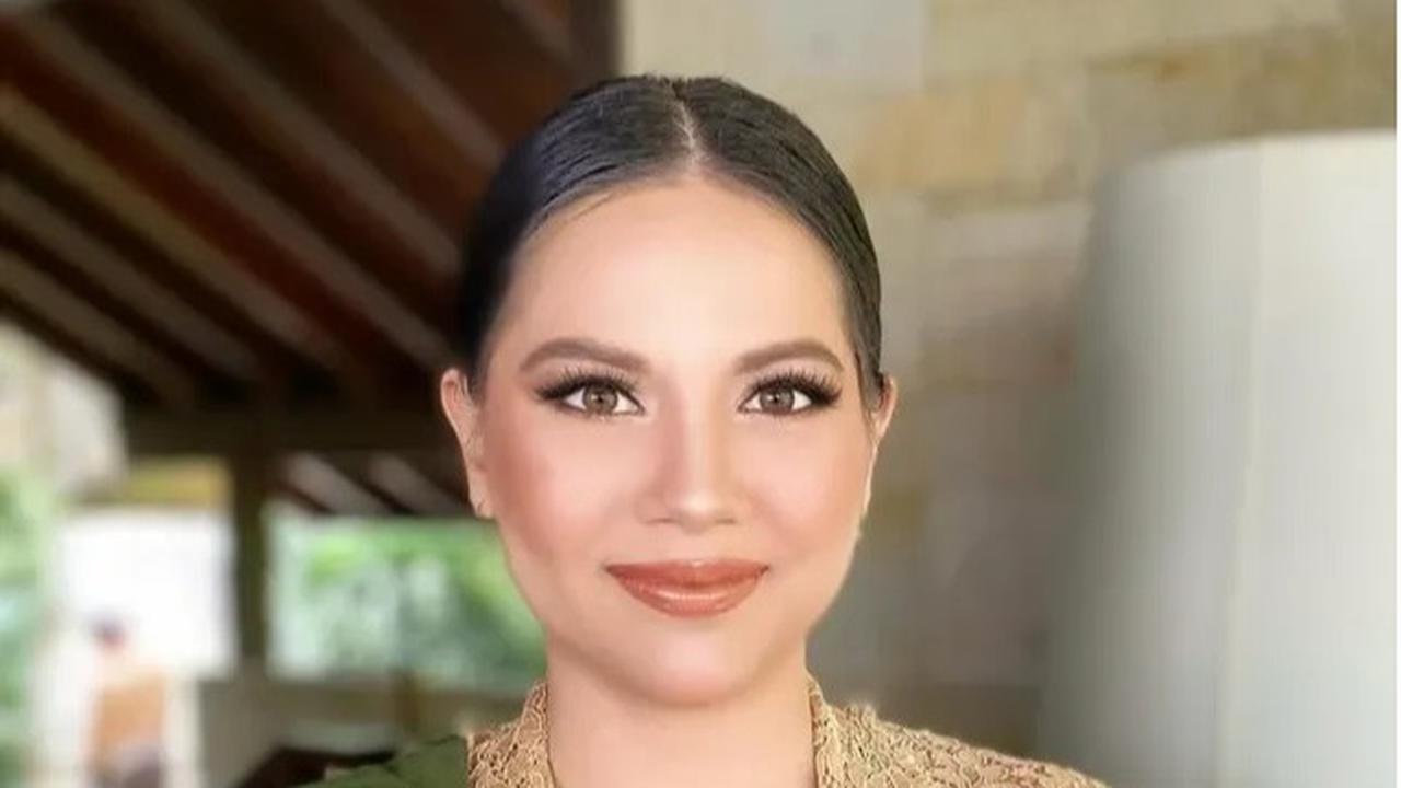 Potret Elodie Bouttier, Cantik Berkebaya saat Pernikahan Luna Maxime