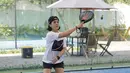 Lulu Tobing tampil lebih edgy dengan gaya Padel yang nyaman. [Foto: Instagram/ Lulu Tobing]