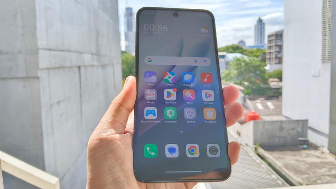 Potrait tampak bagian depan Redmi 15 (Liputan6.com/Arief Ferdian Maulana)