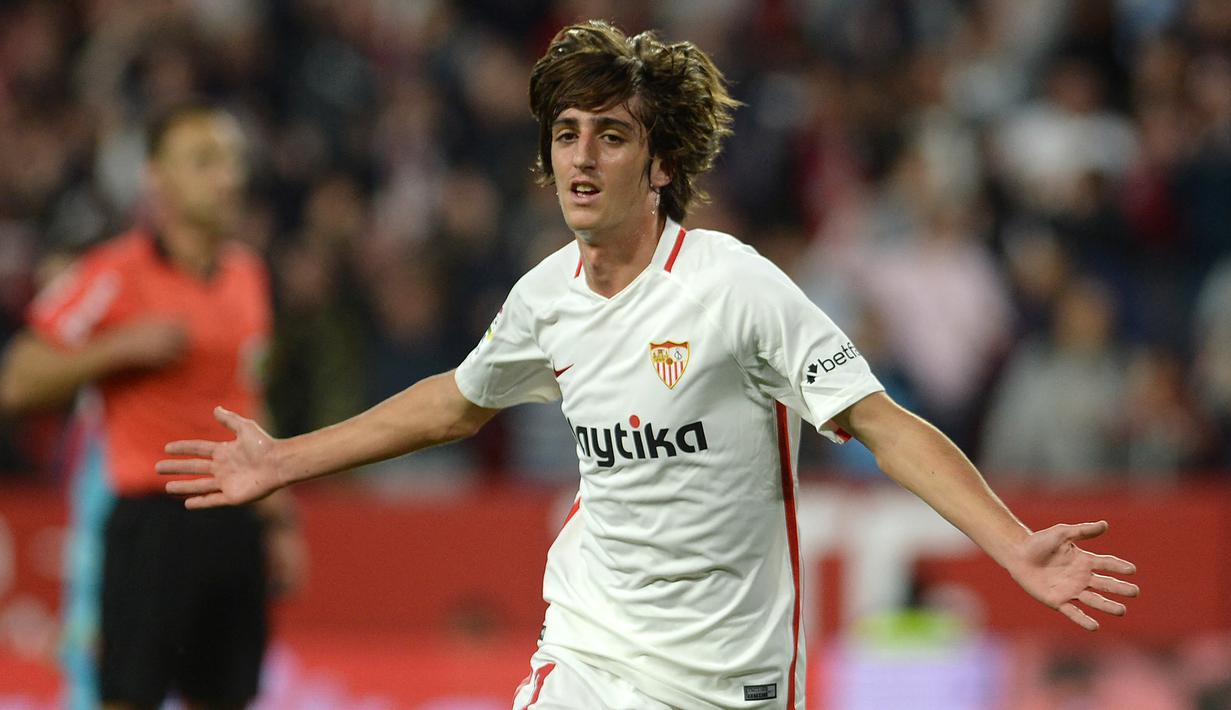 Bryan Gil. Trincao. Pemain sayap berusia 20 tahun ini didatangkan Tottenham Hotspur dari Sevilla sebagai bagian dari transfer Erik Lamela ke Sevilla. Telah melakukan debutnya di Kualifikasi Liga Europa dengan kemenangan 1-0 atas FC Pacos, 19 Agustus 2021. (Foto: AFP/Cristina Quicler)
