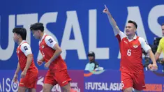 Pemain Timnas Futsal Indonesia, Samuel Eko, melakukan selebrasi setelah mencetak gol ke gawang Irak dalam laga Grup A Piala Asia Futsal 2026 di Indonesia Arena, Jakarta, Sabtu (31/1/2026). (Bola.com/Bagaskara Lazuardi)
