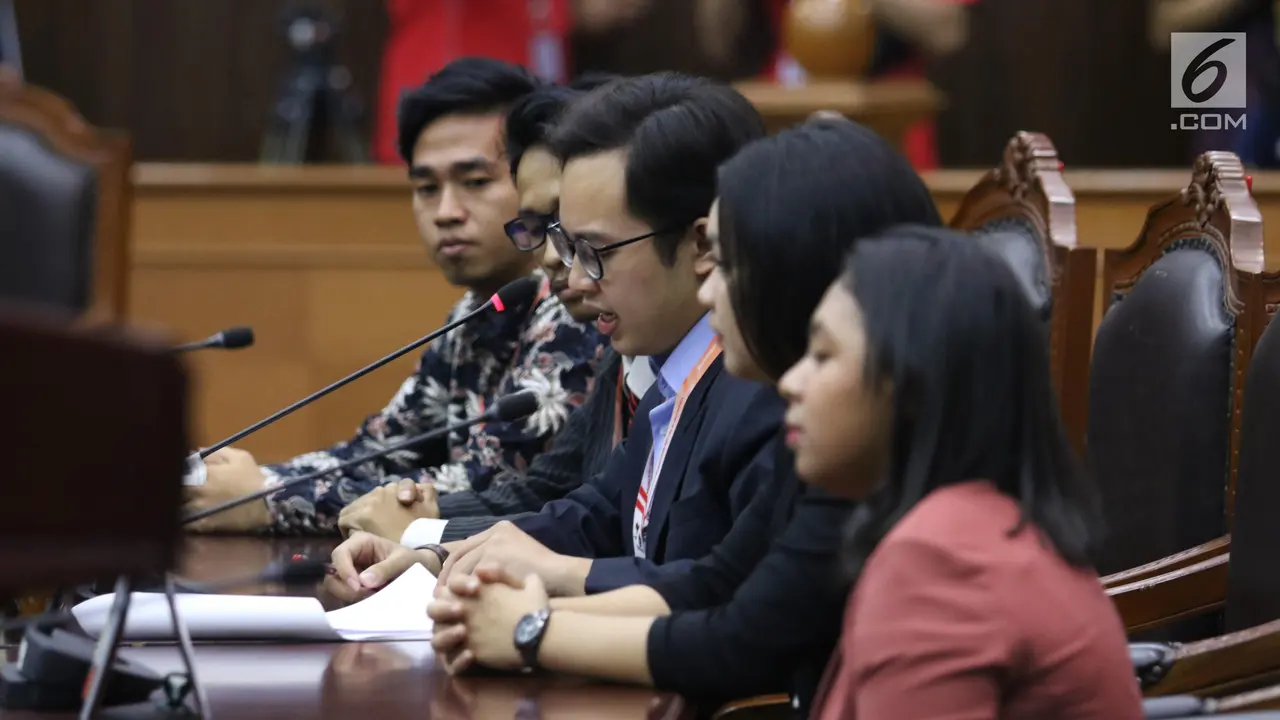 MK Gelar Sidang Perdana Uji Materi UU KPK
