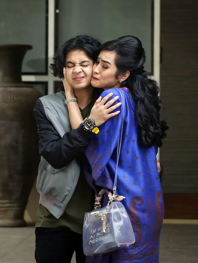 [Fimela] Bastian Steel