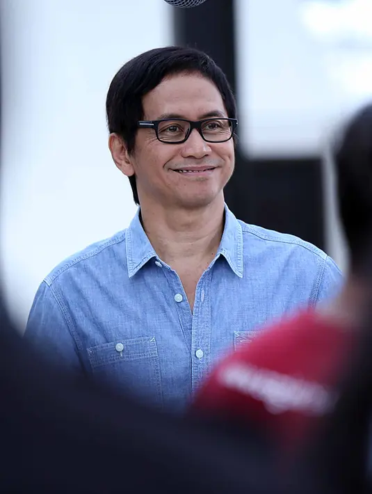 Musik merupakan talenta yang dimiliki selama ini. Menurutnya, seandainya mendapat tawaran menjadi pejabat, ia juga enggan menerimanya. Baginya, masih banyak yang lebih baik di banding dirinya. (Nurwahyunan/Bintang.com)