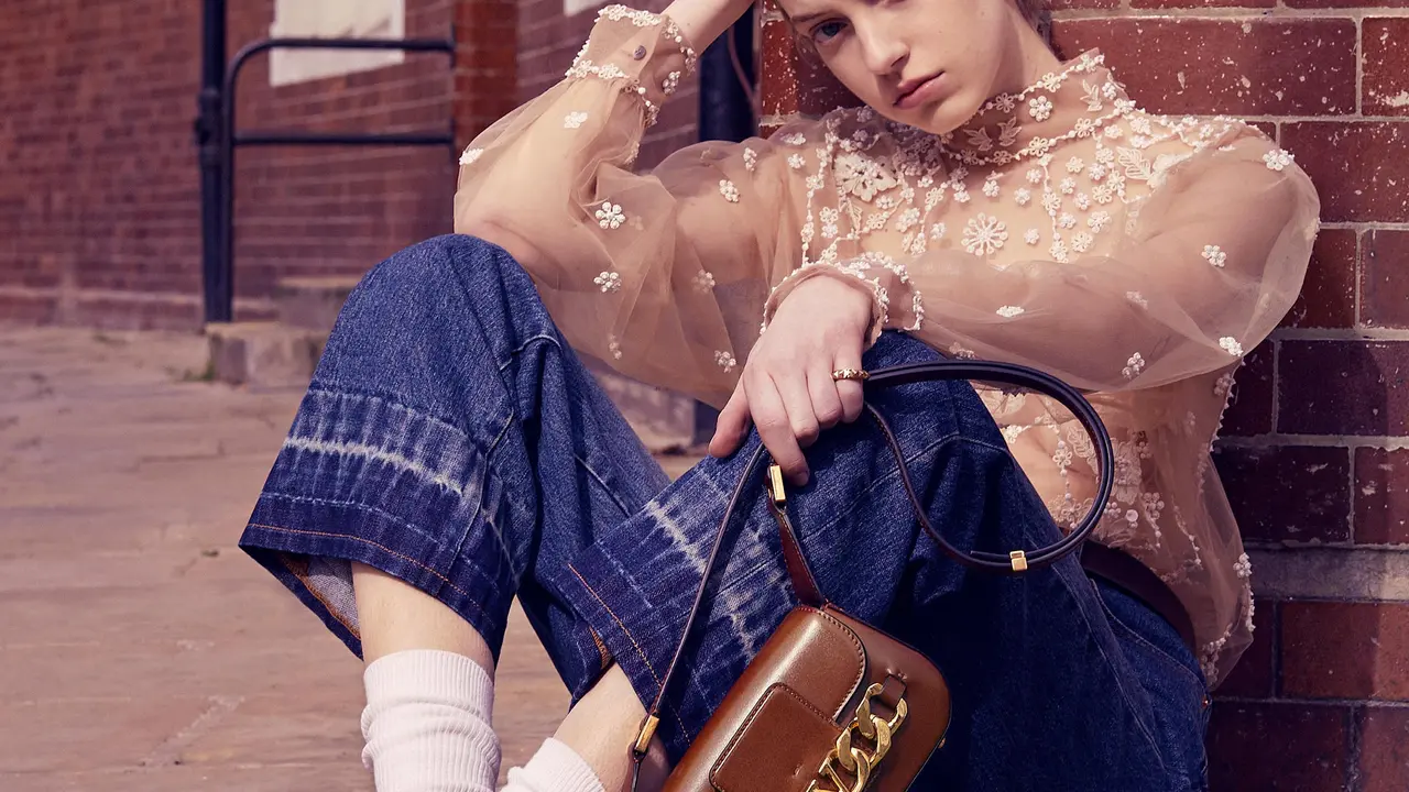 Koleksi Promenade Fall 2022 dari Valentino Garavani