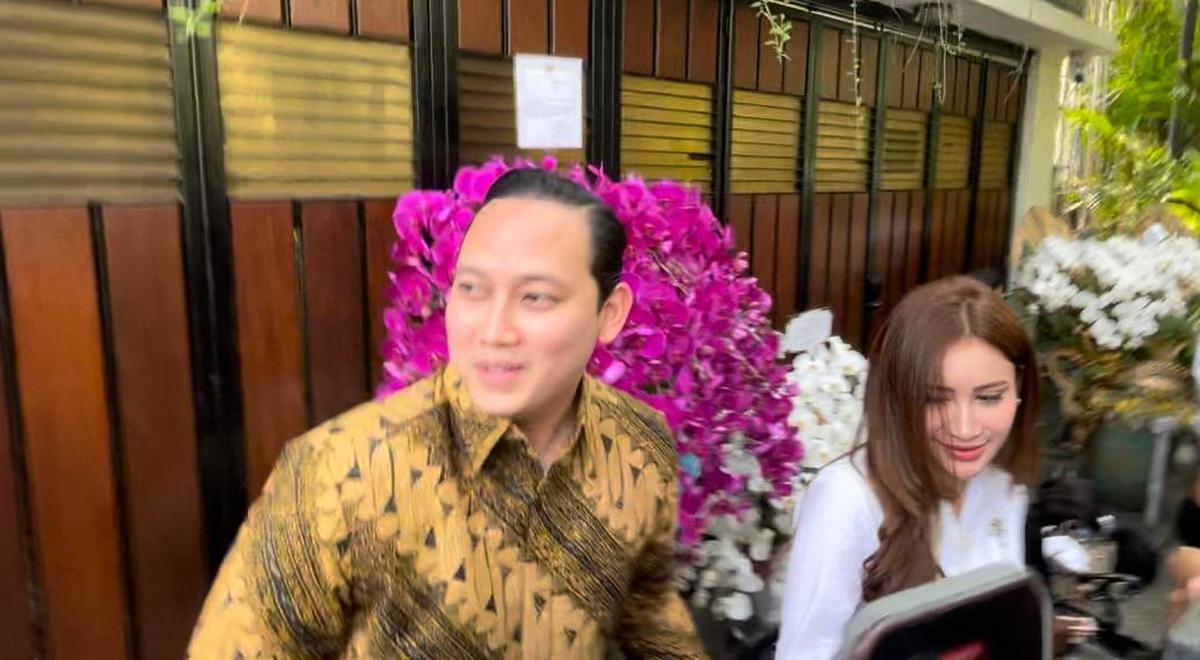 Asisten Pribadi Prabowo, Rizky Irmansyah Mendadak Temui Jokowi, Ada Apa?