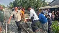 Tragis, Ibu Tewas Tertabrak Kereta saat Cari Anaknya