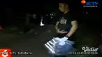 Dani (26), warga Kelurahan Kareng Lor, Kecamatan Kedopok, Kota Probolinggo ditemukan tewas bersimah darah dengan bekas luka bacokan di bagian kepala dan paha.