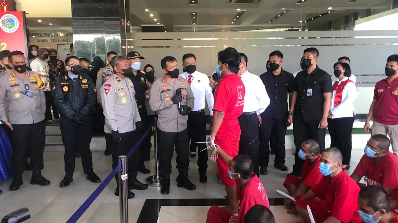 Foto Kapolda Jateng Irjen Pol Ahmad Luthfi