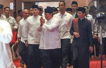 FOTO: Momen Prabowo-Gibran Laksanakan Salat Idulfitri 1446 Hijriah di Masjid Istiqlal