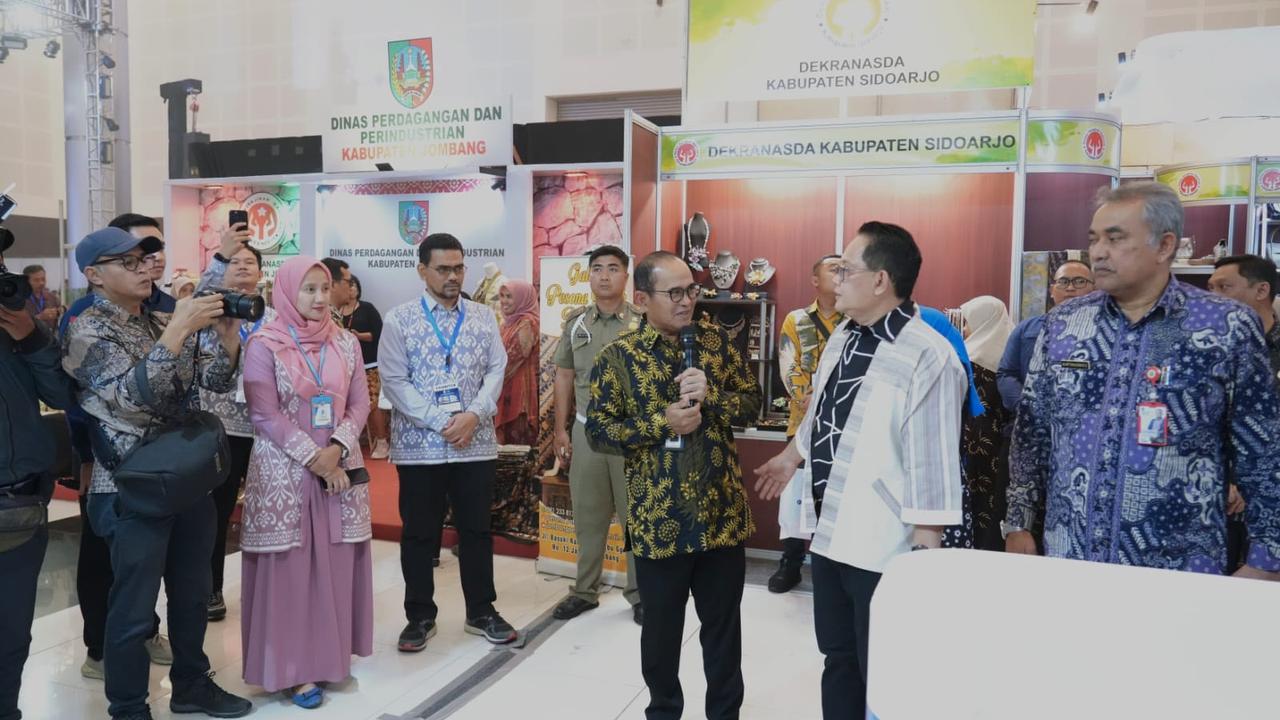 BPH Migas Gelar Seminar Penerbitan Surat Rekomendasi dan Rumah Pelayanan Publik di Jatim Fest 2024