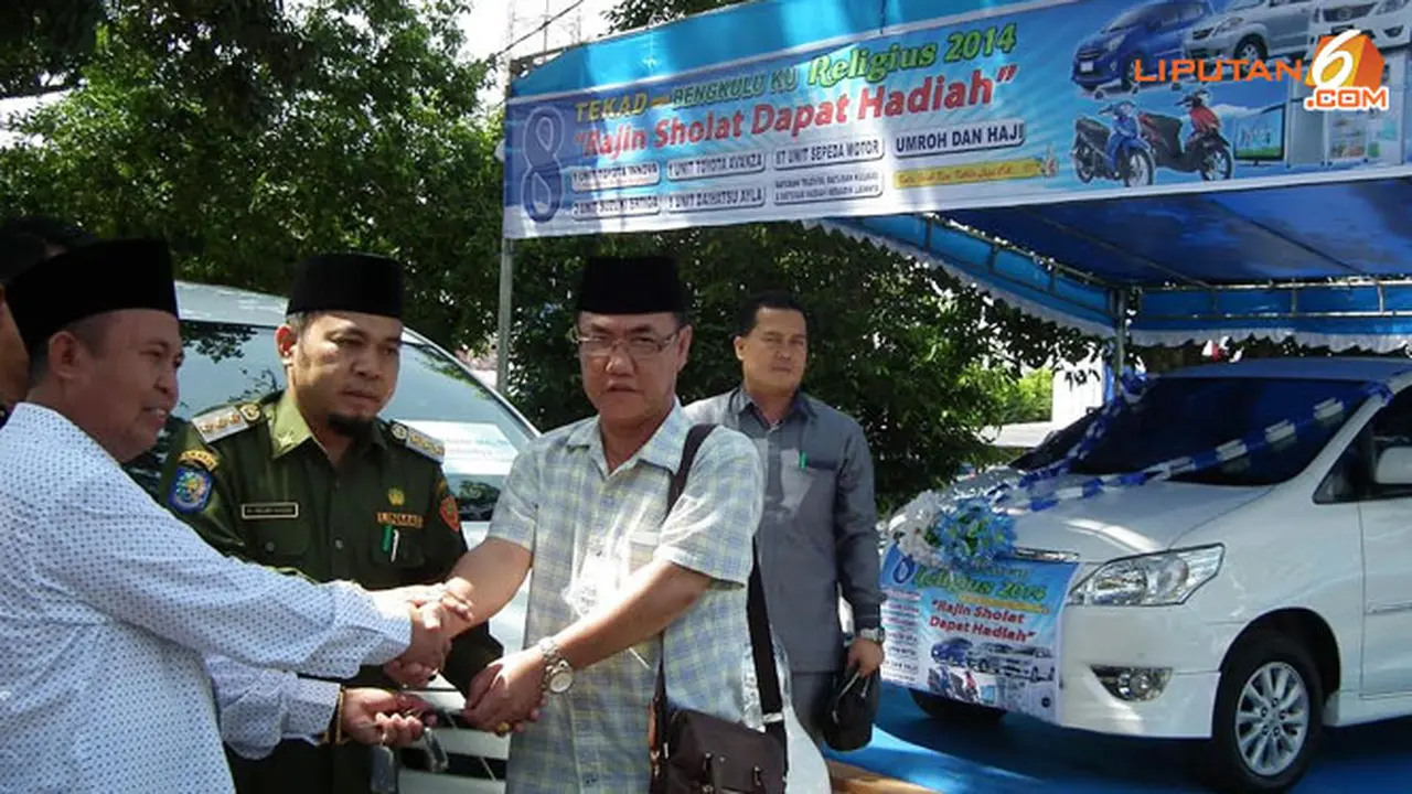 shalat-berhadiah-140220c.jpg