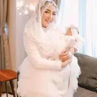 Anak Kedua Bella Shofie, Baru Lahir Sudah Fashionable [instagram/bellashofie_rigan]