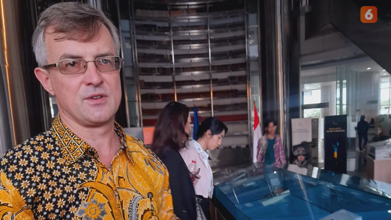 Dubes Ukraina Dr. Vasyl Hamianin