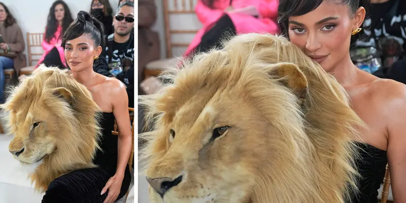 Pakai Gaun Berkepala Singa, Kylie Jenner Curi Perhatian di Paris Fashion Week