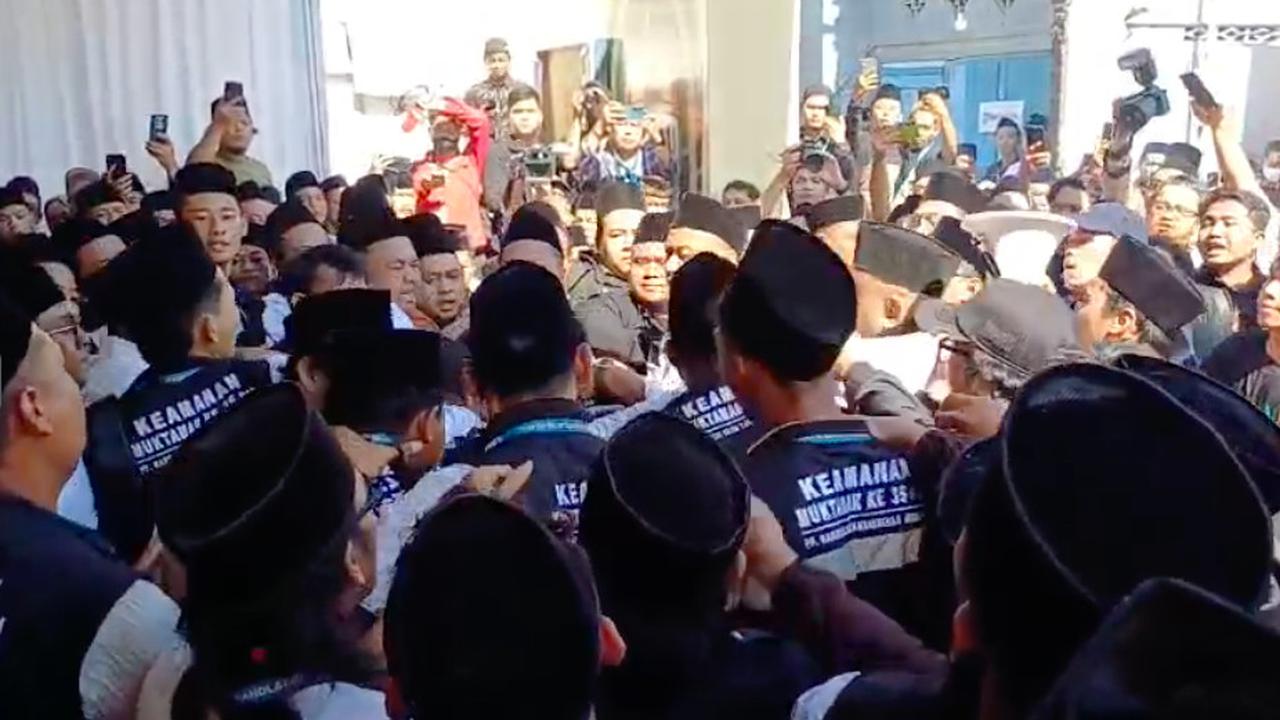 Kader NU Ricuh di Rapat Pleno Muktamar, Massa Cari Gus Ipul