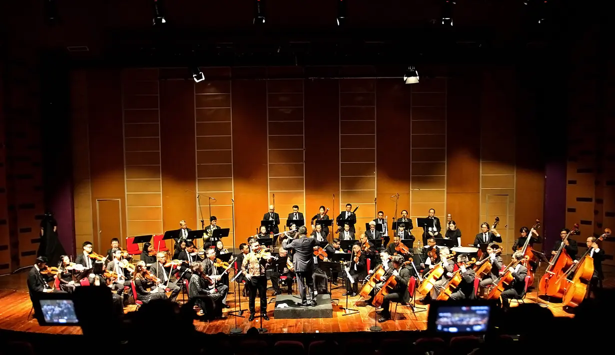 Jakarta Concert Orchestra (Bambang E Ros/Fimela.com)