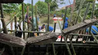 Antisipasi Banjir Susulan, Pemkot Tangerang Pasang Kisdam Atasi Tanggul Jebol